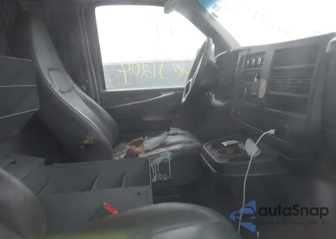 2008 GMC Savana Work Van из США, поврежденный, VIN 1GTHG35K981193345